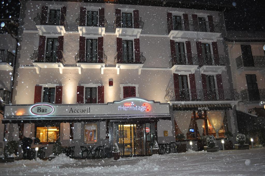 Hotel Et Appart'Hotel De L'Hermitage Thones Exterior photo